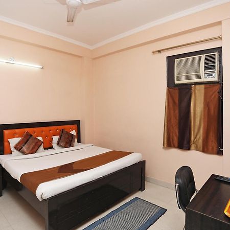 Hotel O Rn 32 Indirapuram Exterior foto